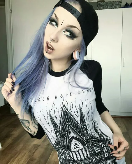 bernadette-trans-nice